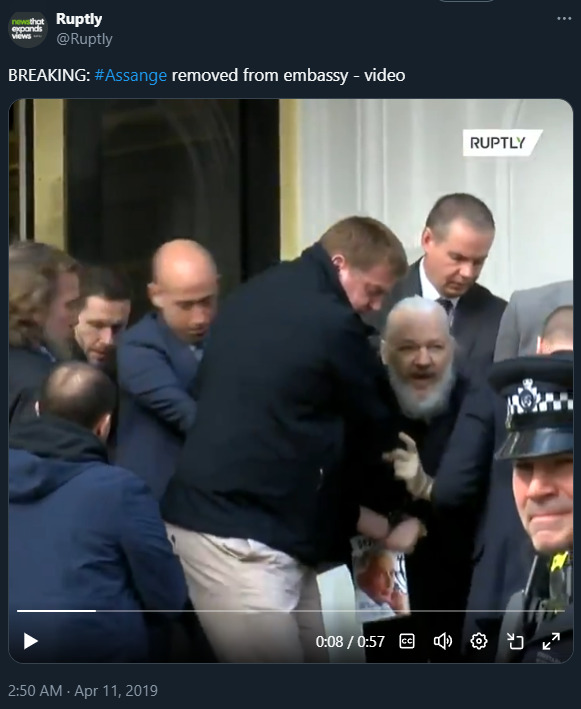 Julian Assange 2019-04-11 5R45d