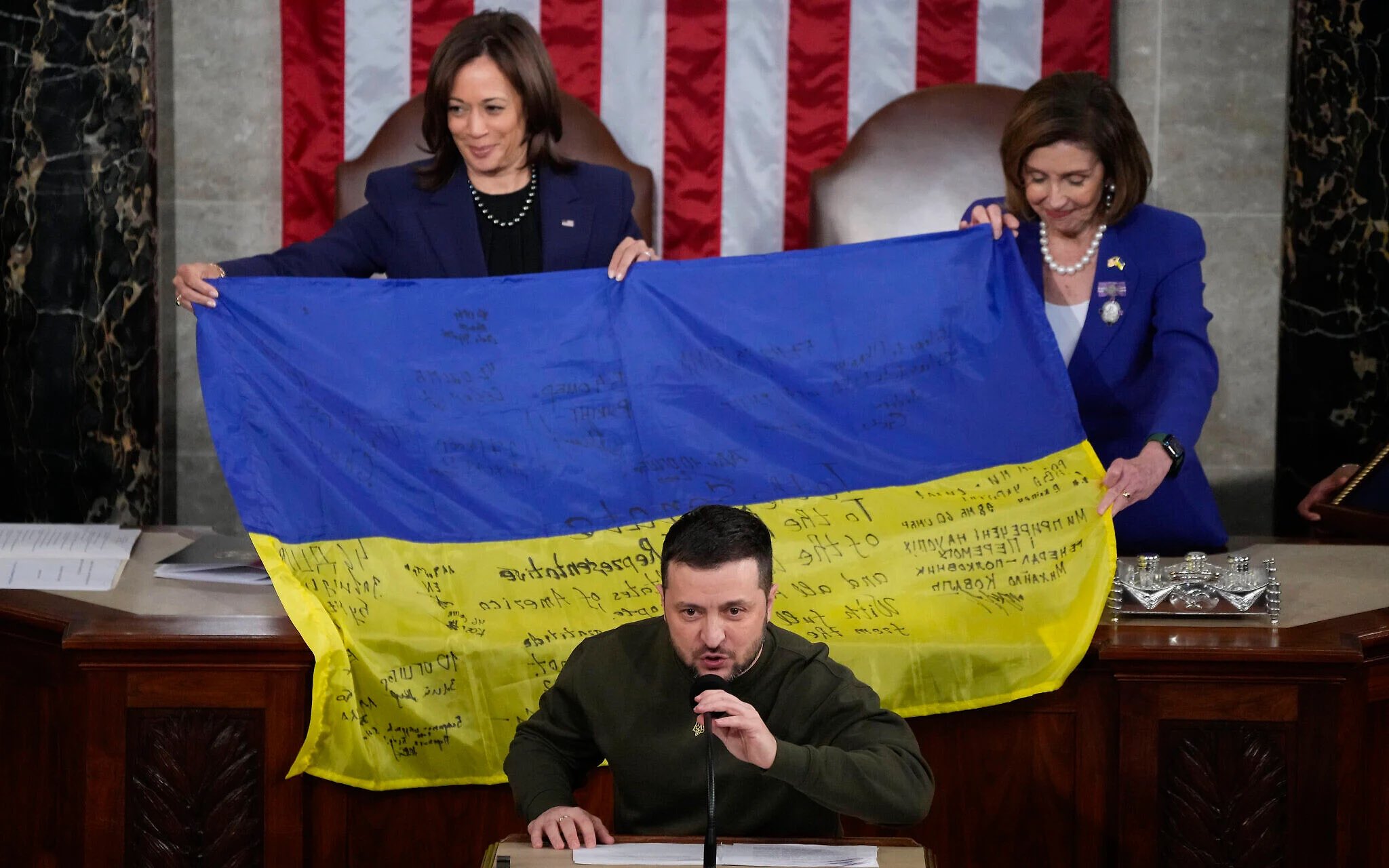 Ukraine Zelensky Kamala Harris Nancy Pelosi KqHwS