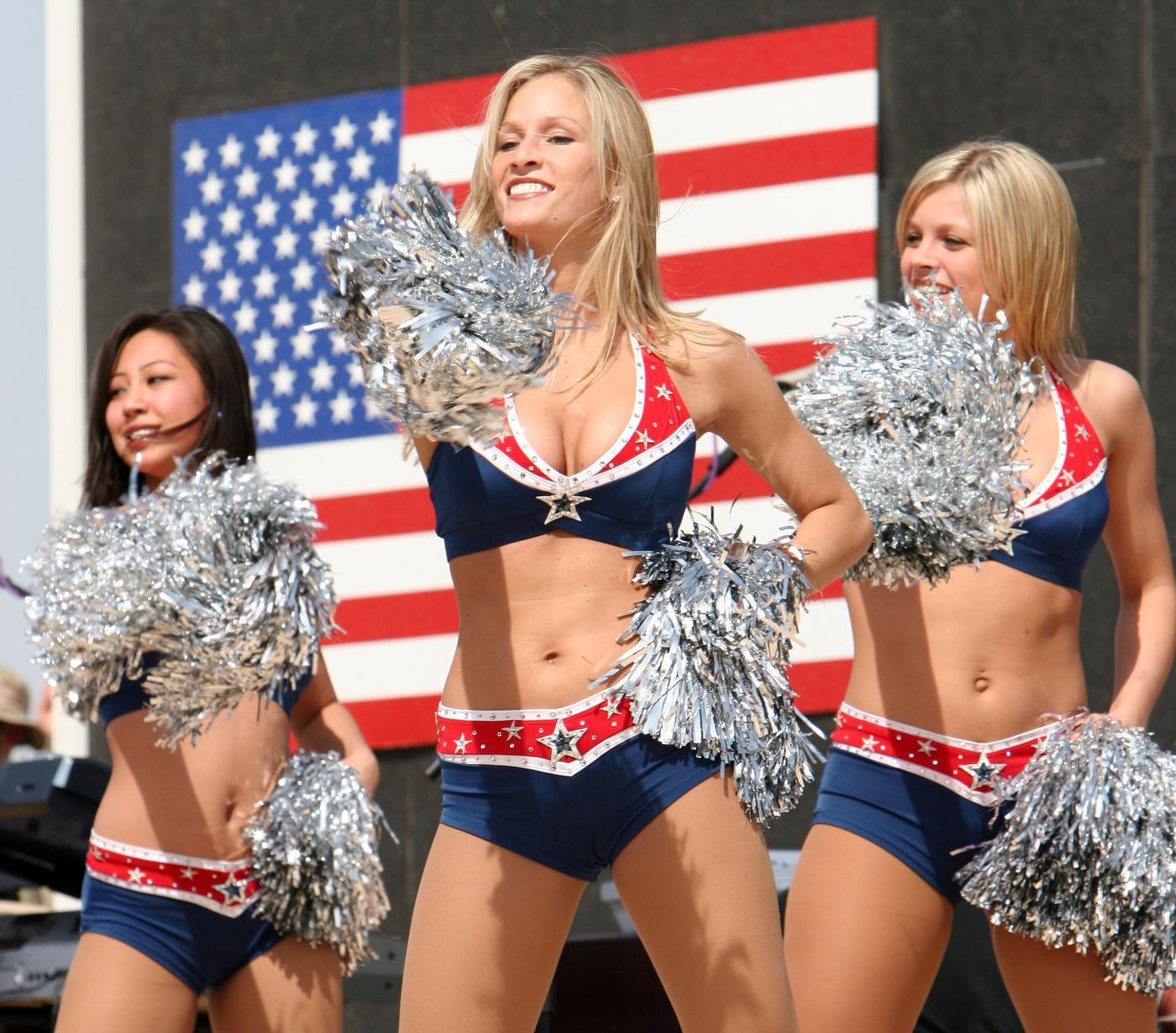 Patriots Cheerleaders