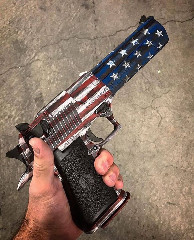 us flag painted pistol 2023-07-04 PmB4