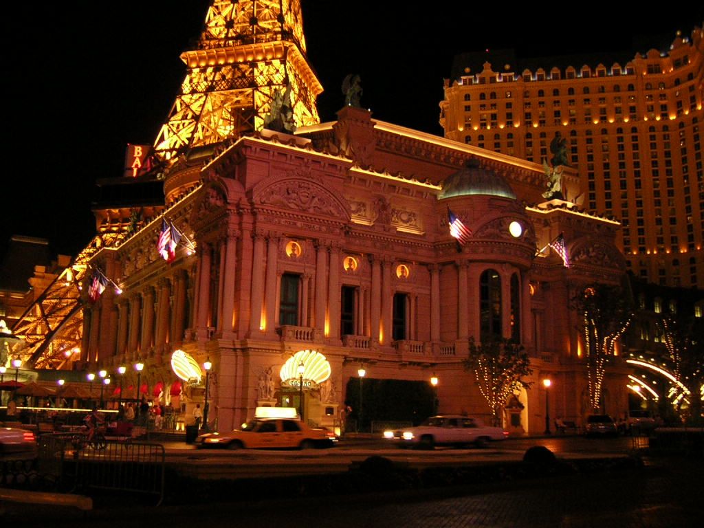 paris nicte