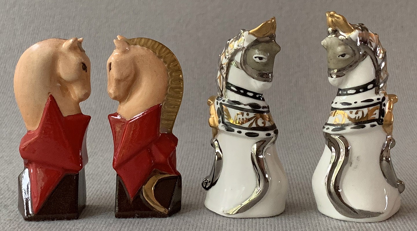 Capitalists vs Communists chess knights bb902