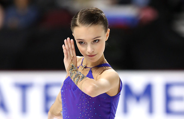 Anna Shcherbakova 2019 gk3q9