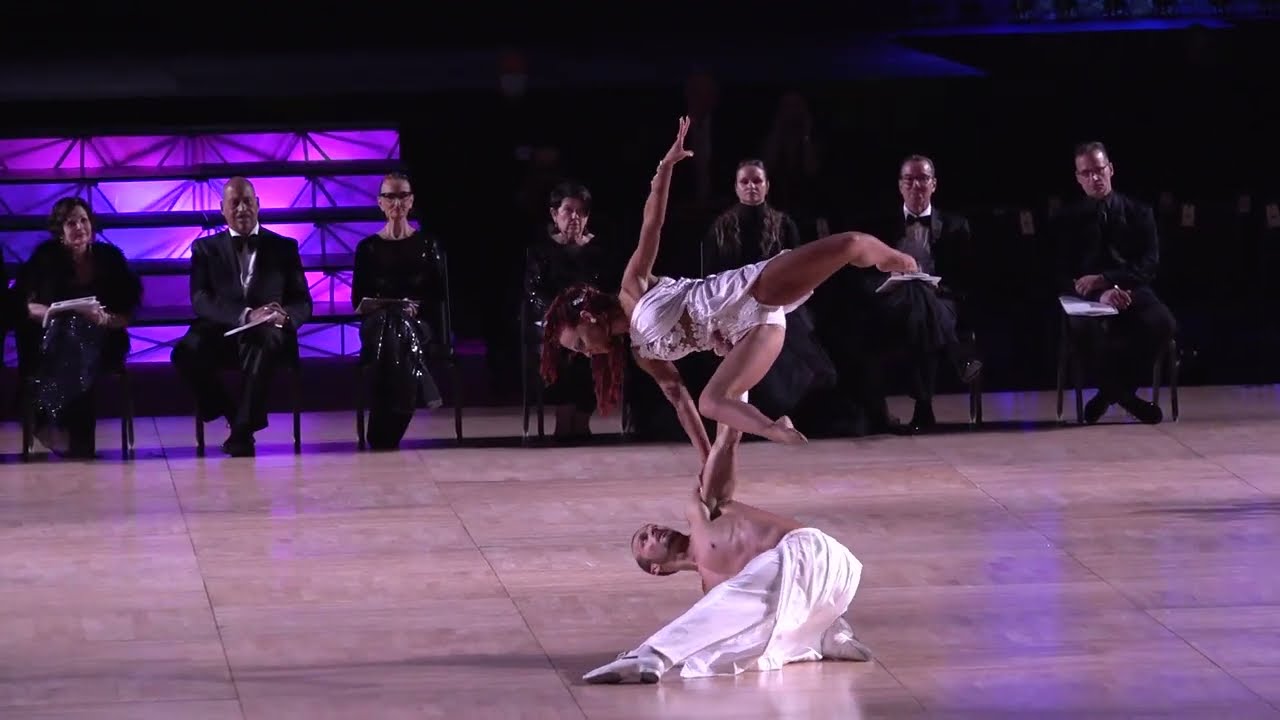 juggle-girl dance J54V5
