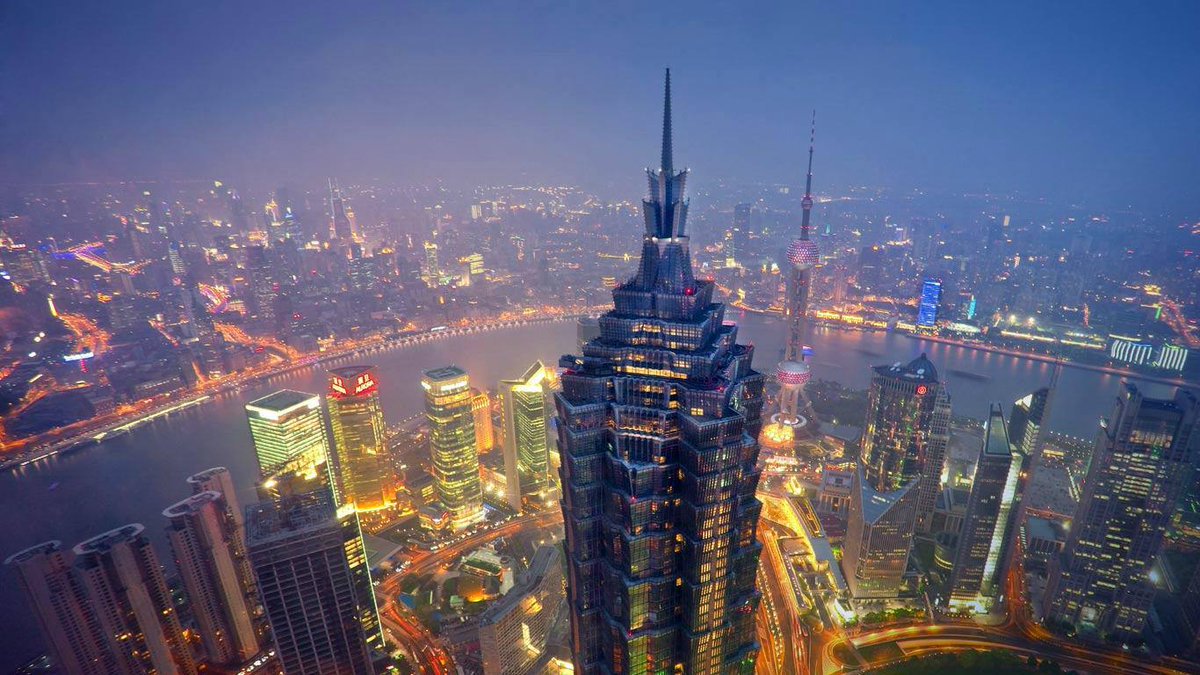 pagoda style skyscraper Shanghai 6afbd